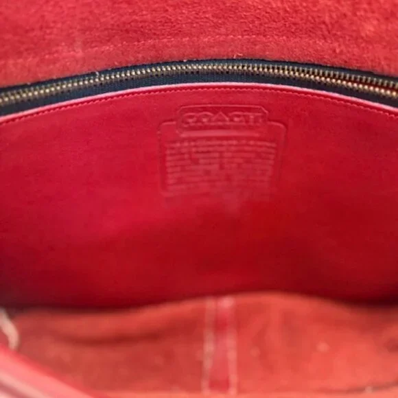 COACH VINTAGE  BAG RED COLORS #5630 PRE OWN VERY GOOD CONDITION - Picture 7 of 7